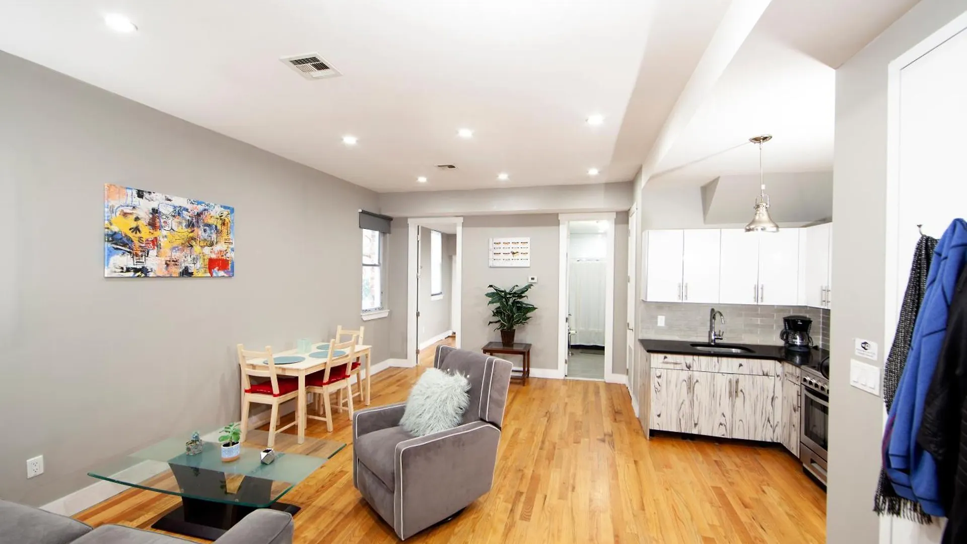 The Always Sunny Homestay New York